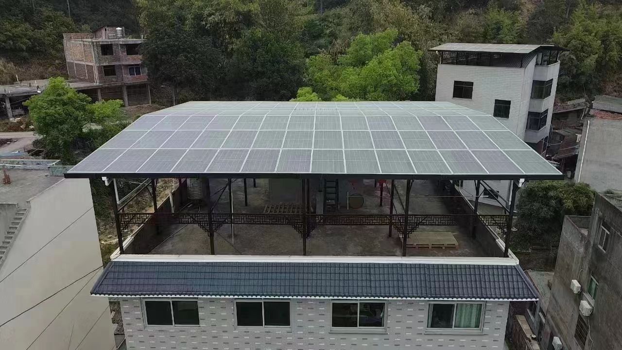 琼中15kw+10kwh自建别墅家庭光伏储能系统